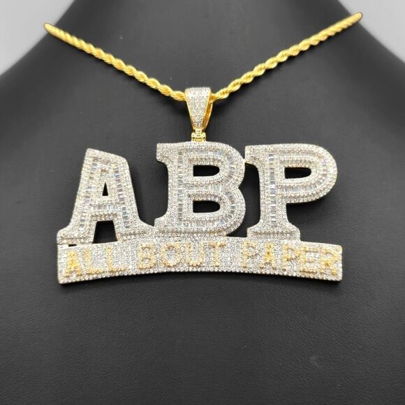 14K Bi-Color Finish All Bout Paper - Free 24" x 3mm Rope Chain. - Picture 4 of 8